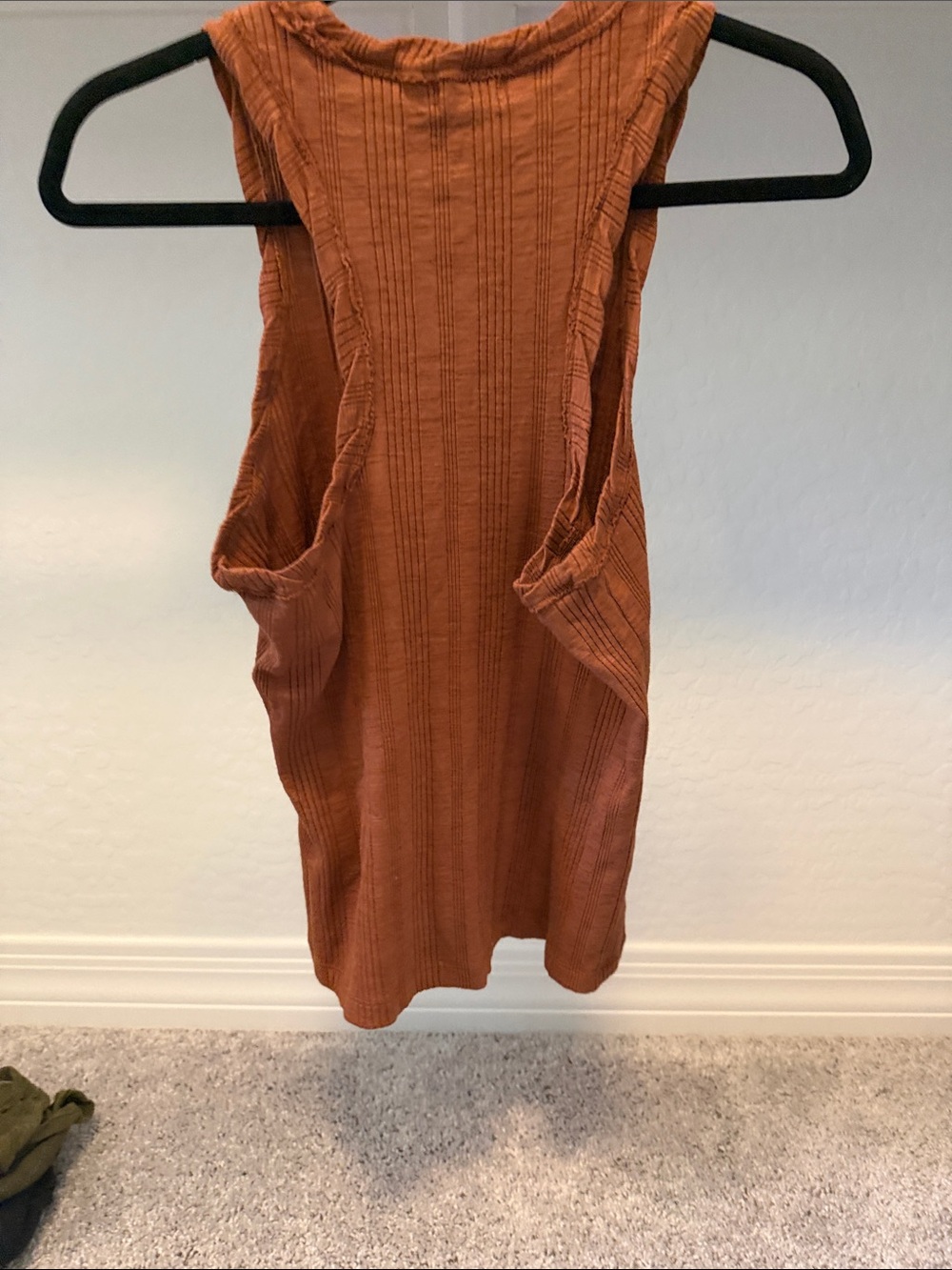 Pilcro Rust Textured Ribbed Tank Top - Picture 3 of 3
